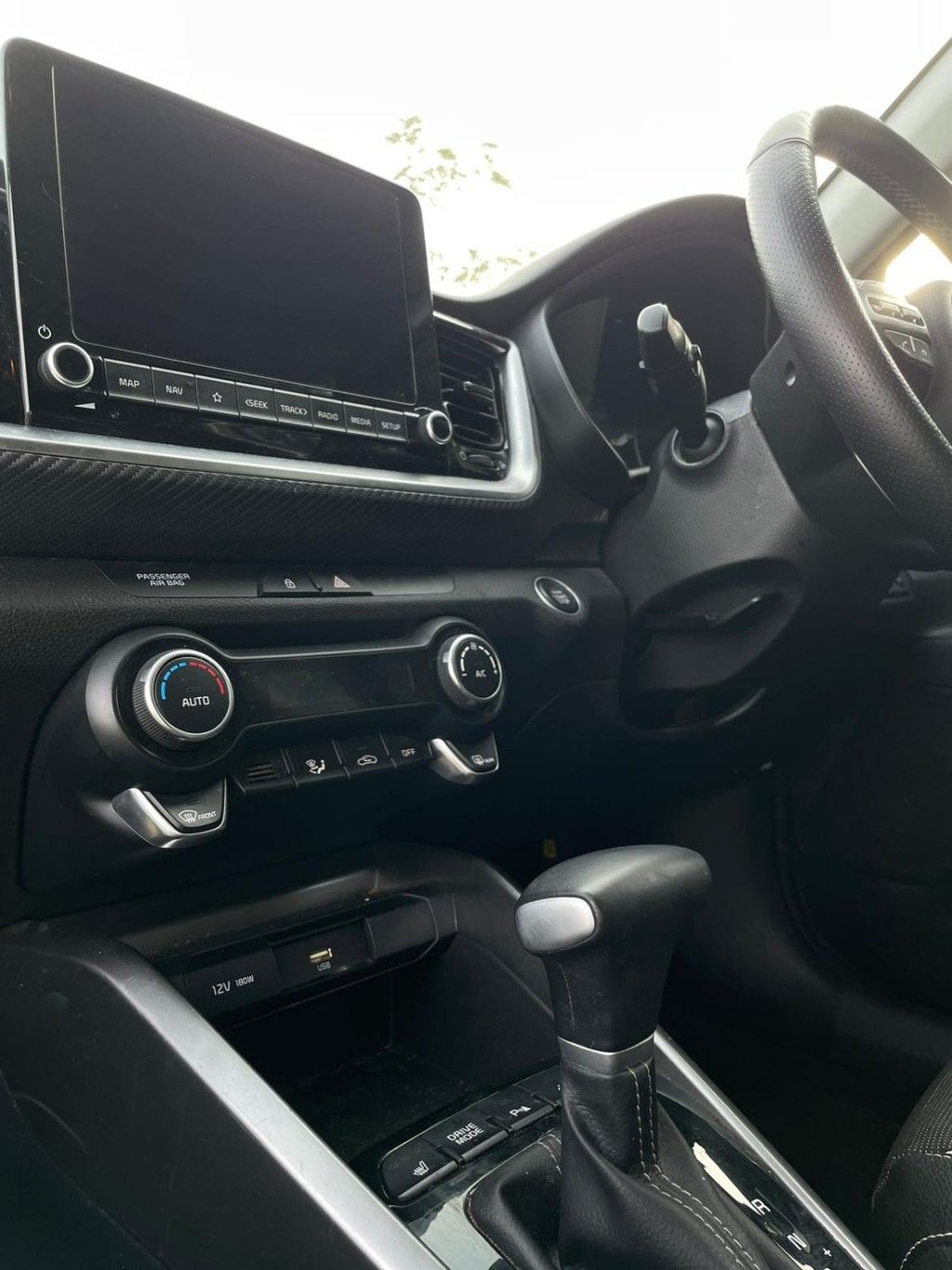 Used Kia Stonic 2023 for sale - 77369156: Photo 27