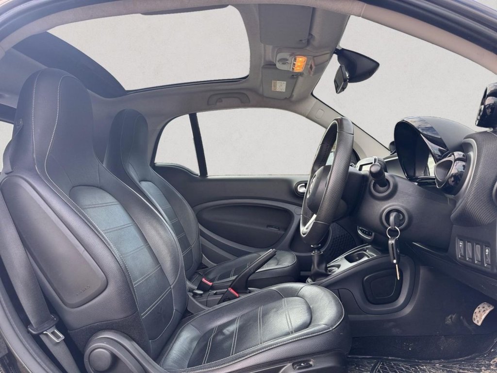 Used smart fortwo 2016 for sale - 77708850: Photo 12