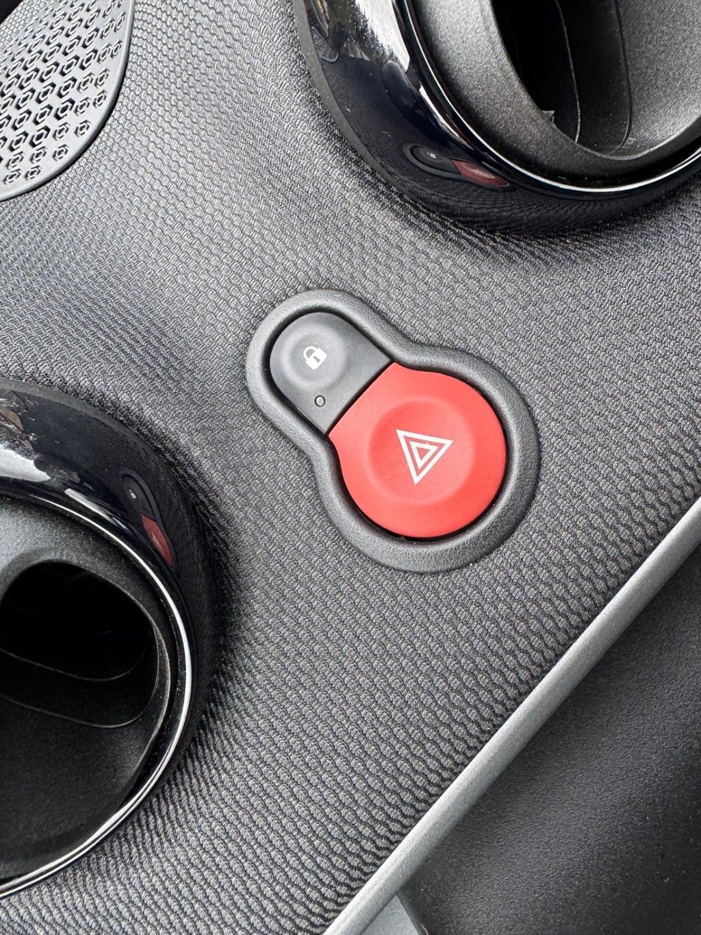 Used smart fortwo 2016 for sale - 77708850: Photo 33