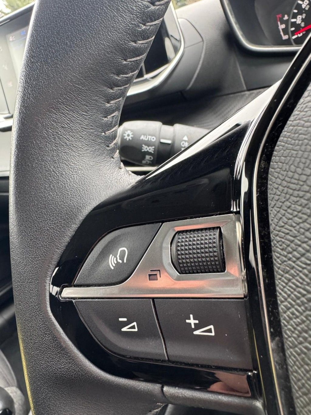 Used Peugeot 208 2023 for sale - 77614137: Photo 17