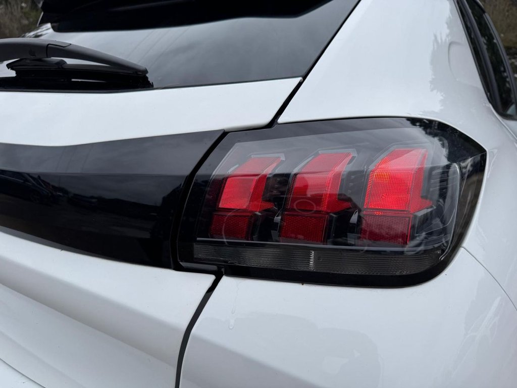 Used Peugeot 208 2023 for sale - 77614137: Photo 35