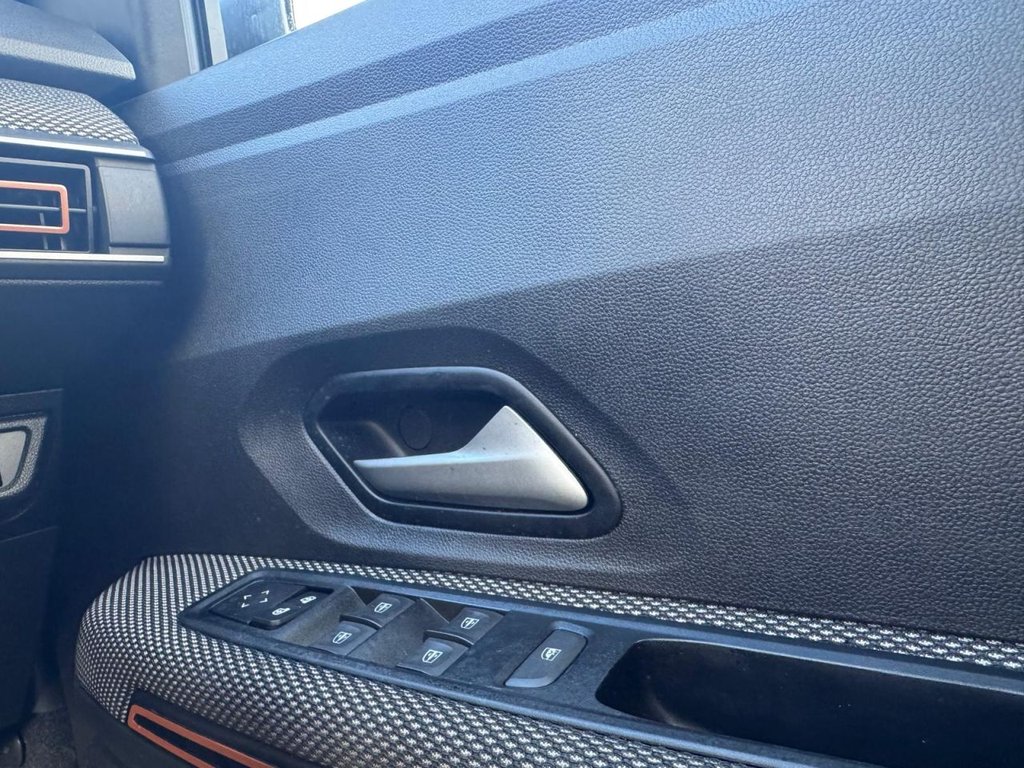 Used Dacia Sandero Stepway 2023 for sale - 77457605: Photo 27