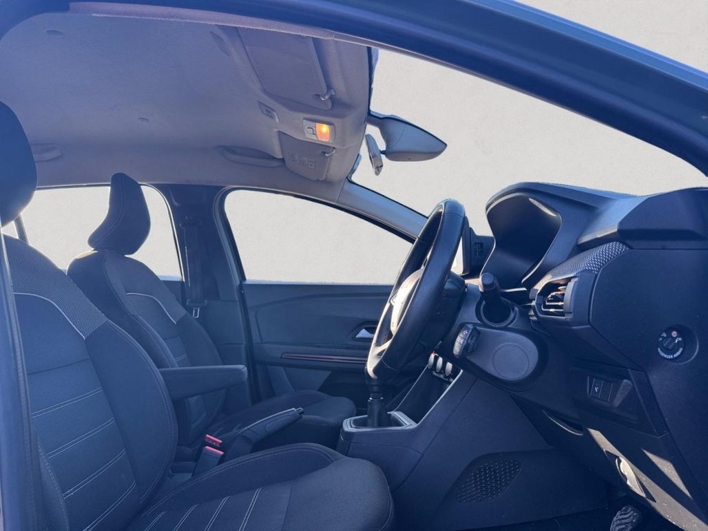 Used Dacia Sandero Stepway 2023 for sale - 77457605: Photo 9