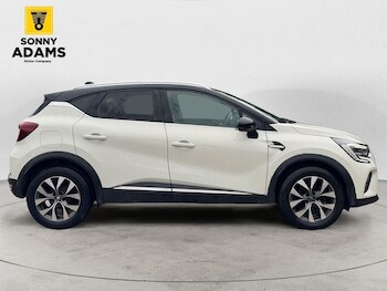 Used Renault Captur 2020 for sale - 77546804: Photo