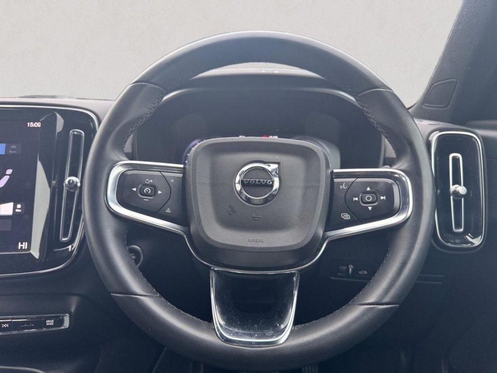 Used Volvo XC40 2022 for sale - 77436375: Photo 16