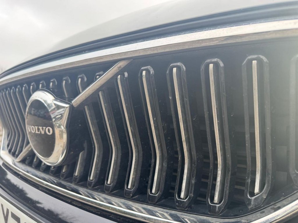 Used Volvo XC40 2022 for sale - 77436375: Photo 34