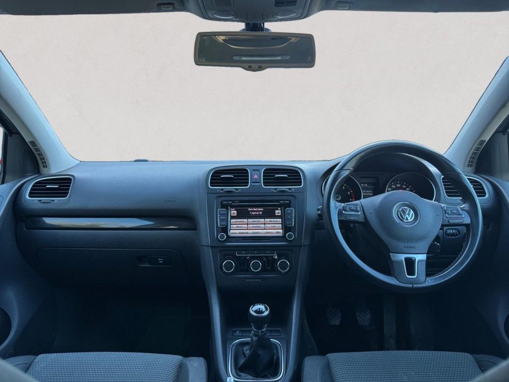 Used Volkswagen Golf 2011 for sale - 77983012: Photo 12