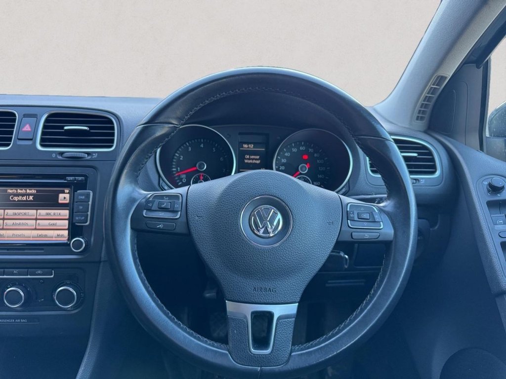 Used Volkswagen Golf 2011 for sale - 77983012: Photo 14