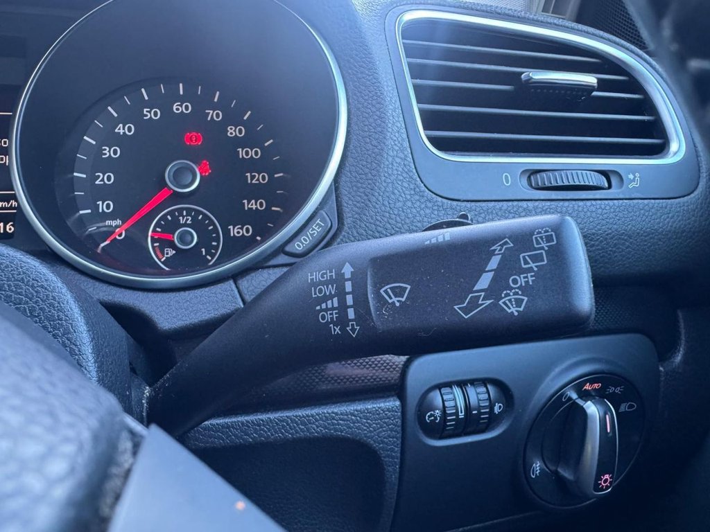 Used Volkswagen Golf 2011 for sale - 77983012: Photo 19