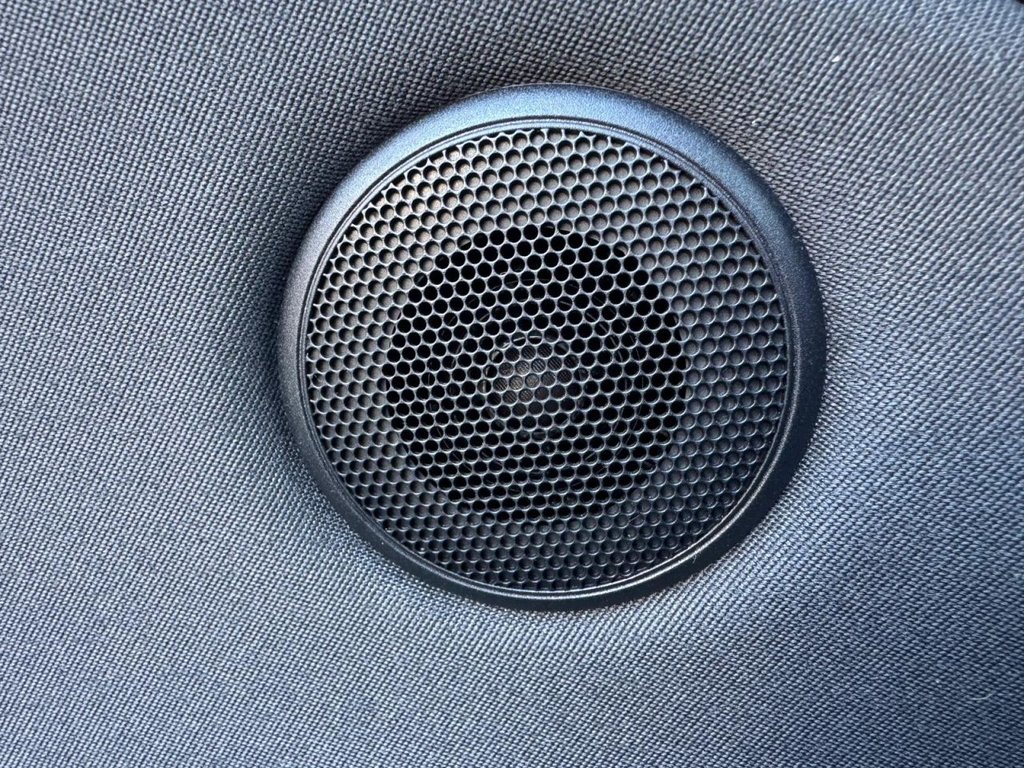 Used Volkswagen Golf 2011 for sale - 77983012: Photo 22