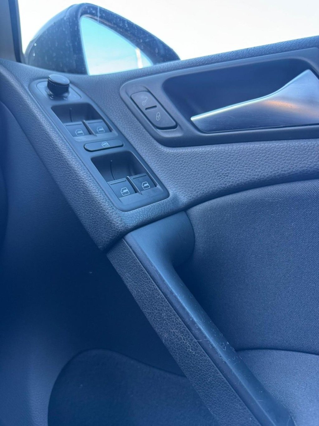 Used Volkswagen Golf 2011 for sale - 77983012: Photo 26