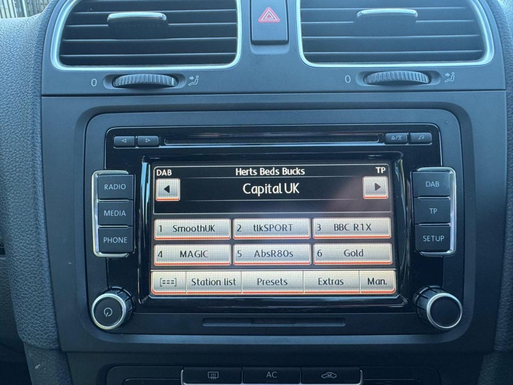 Used Volkswagen Golf 2011 for sale - 77983012: Photo 32