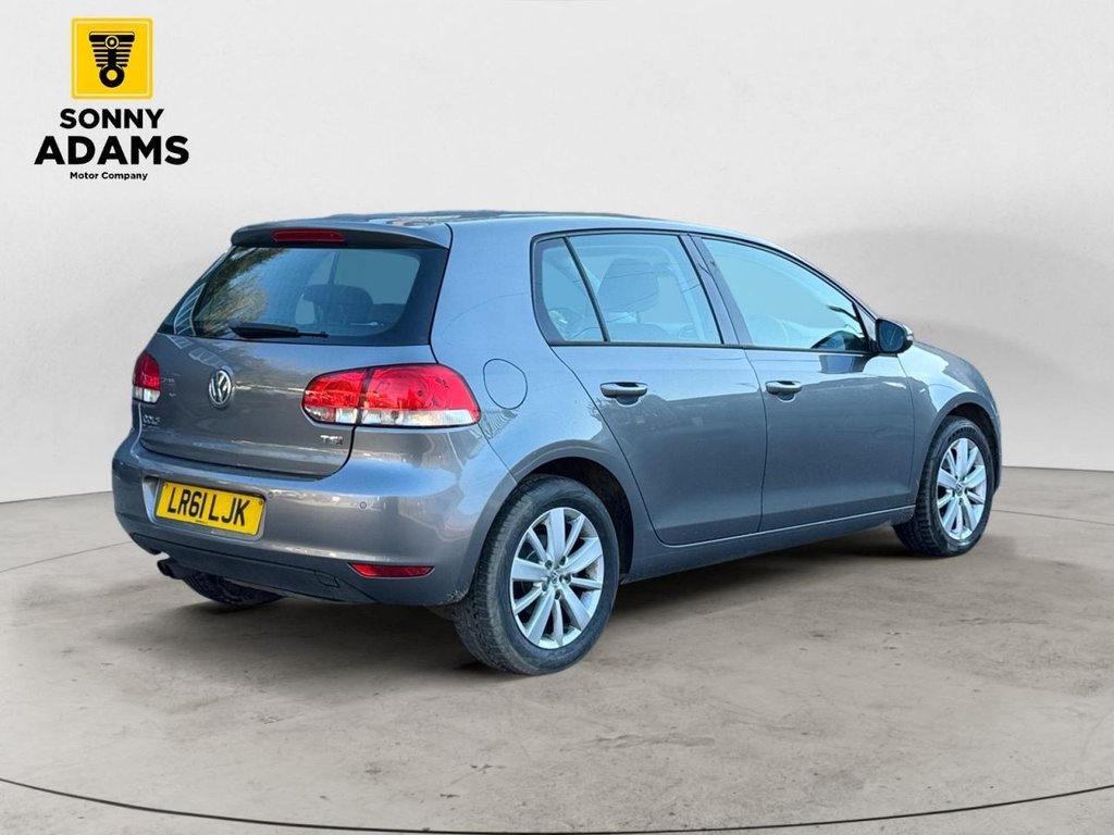 Used Volkswagen Golf 2011 for sale - 77983012: Photo 5