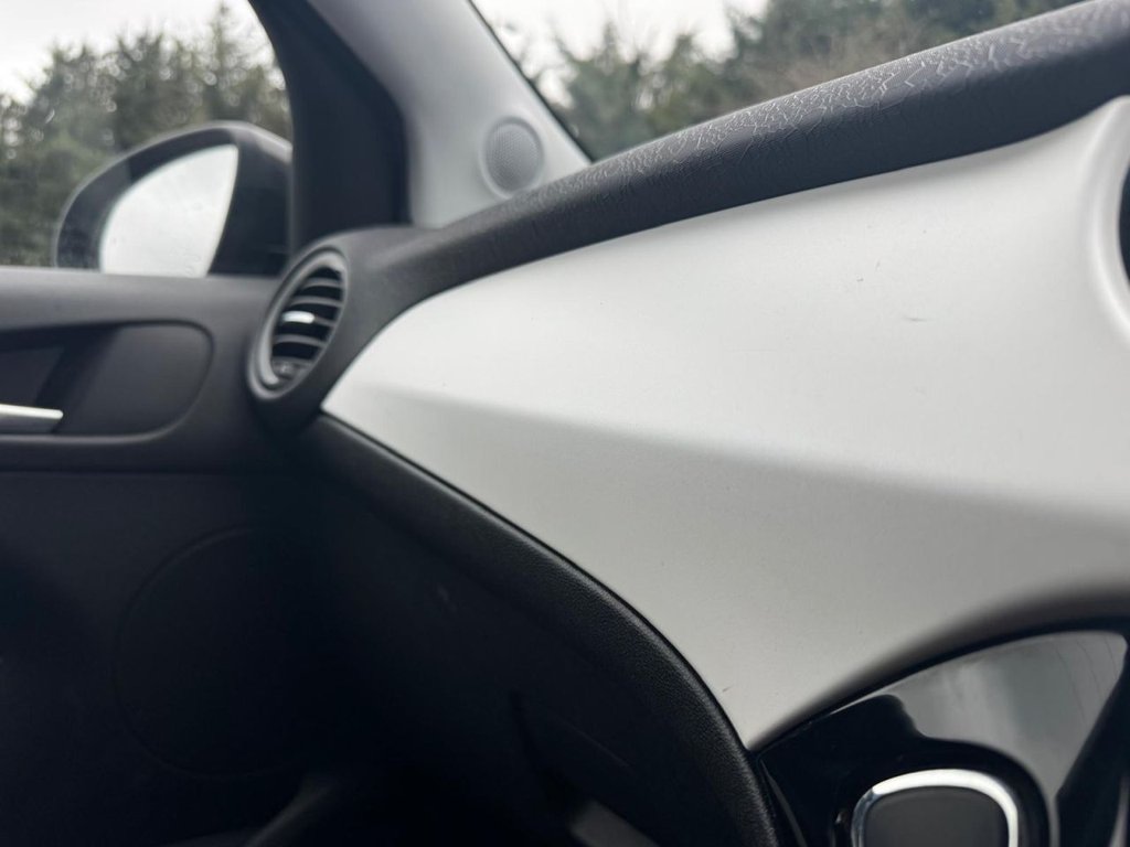 Used Vauxhall ADAM 2016 for sale - 77620931: Photo 29