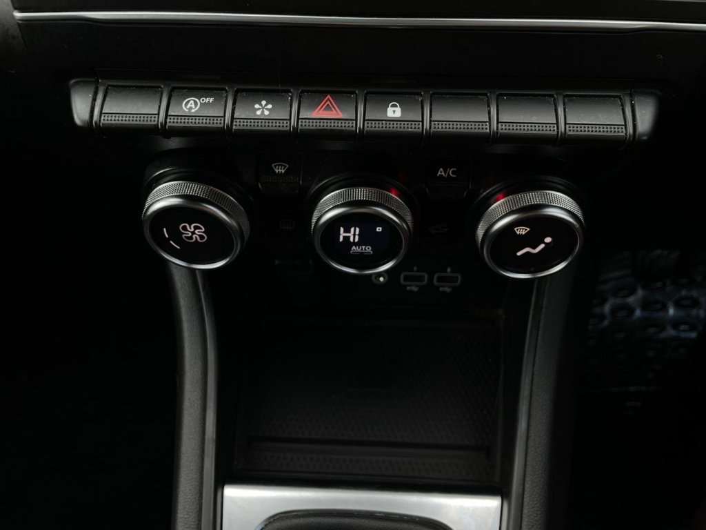 Used Renault Captur 2023 for sale - 77369339: Photo 29