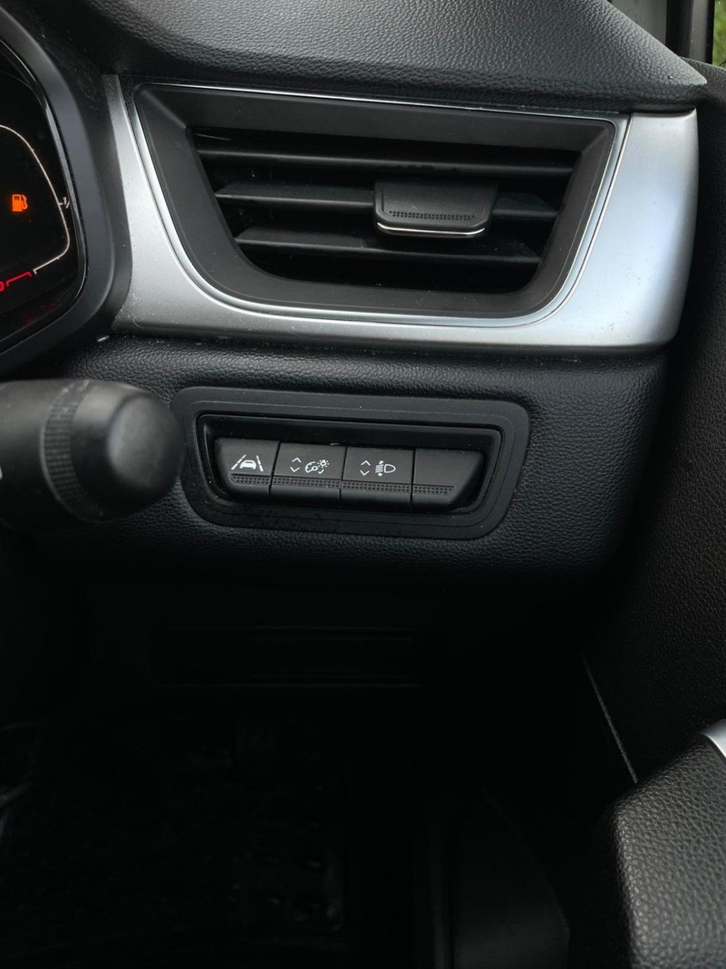 Used Renault Captur 2023 for sale - 77369339: Photo 38