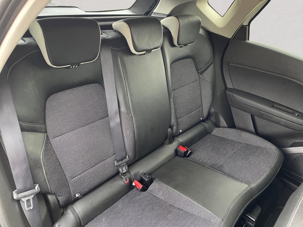 Used Renault Captur 2023 for sale - 77369339: Photo 47