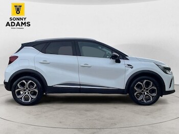 Used Renault Captur 2023 for sale - 77369339: Photo