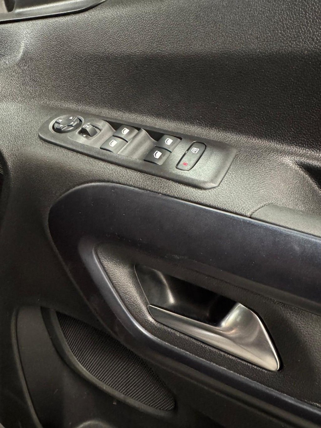 Used Peugeot Rifter 2022 for sale - 78186726: Photo 28