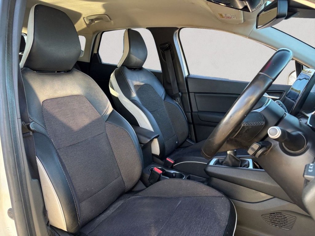 Used Renault Captur 2020 for sale - 77498518: Photo 12