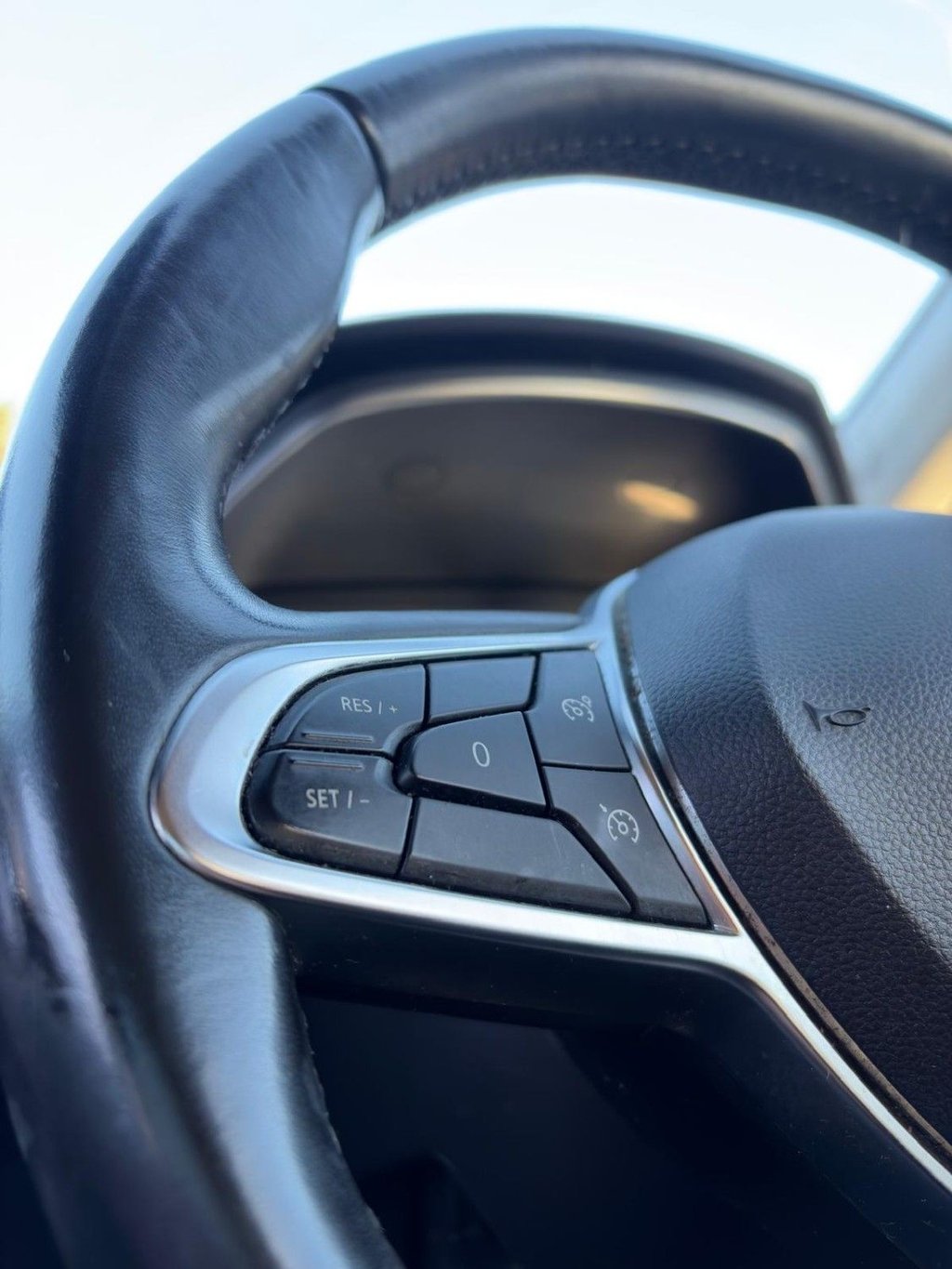 Used Renault Captur 2020 for sale - 77498518: Photo 17