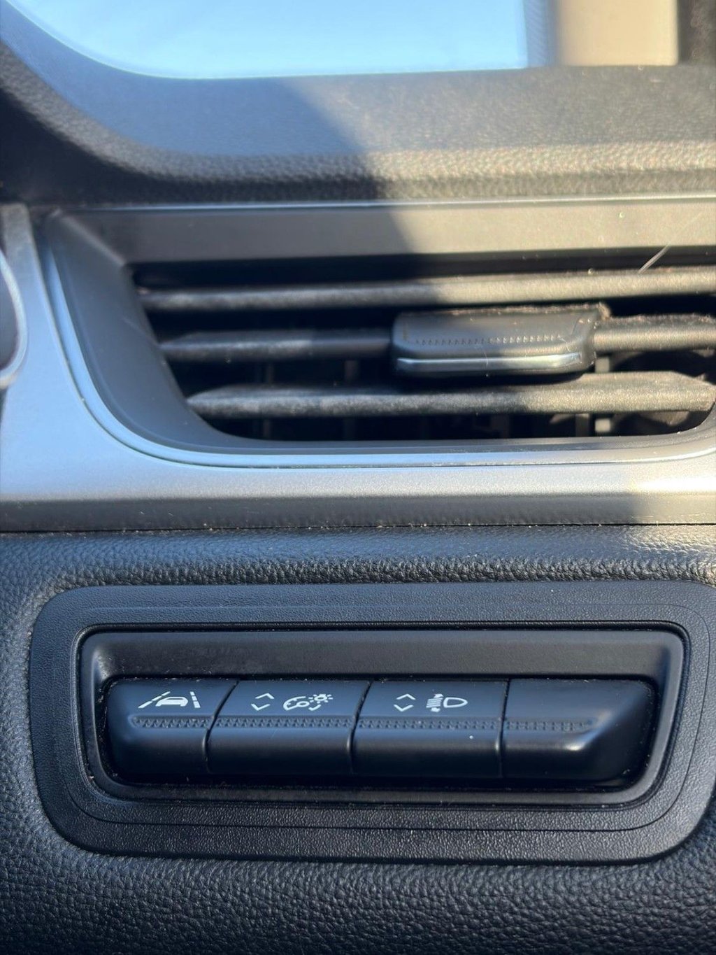 Used Renault Captur 2020 for sale - 77498518: Photo 25