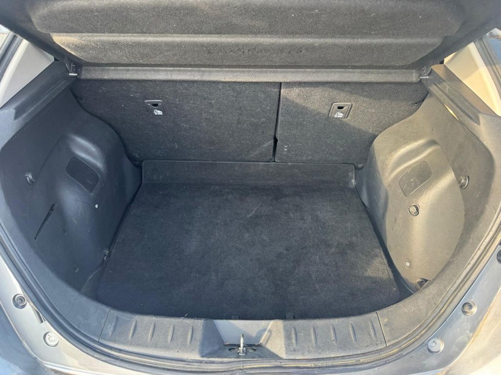 Used Nissan Leaf 2022 for sale - 77826801: Photo 33