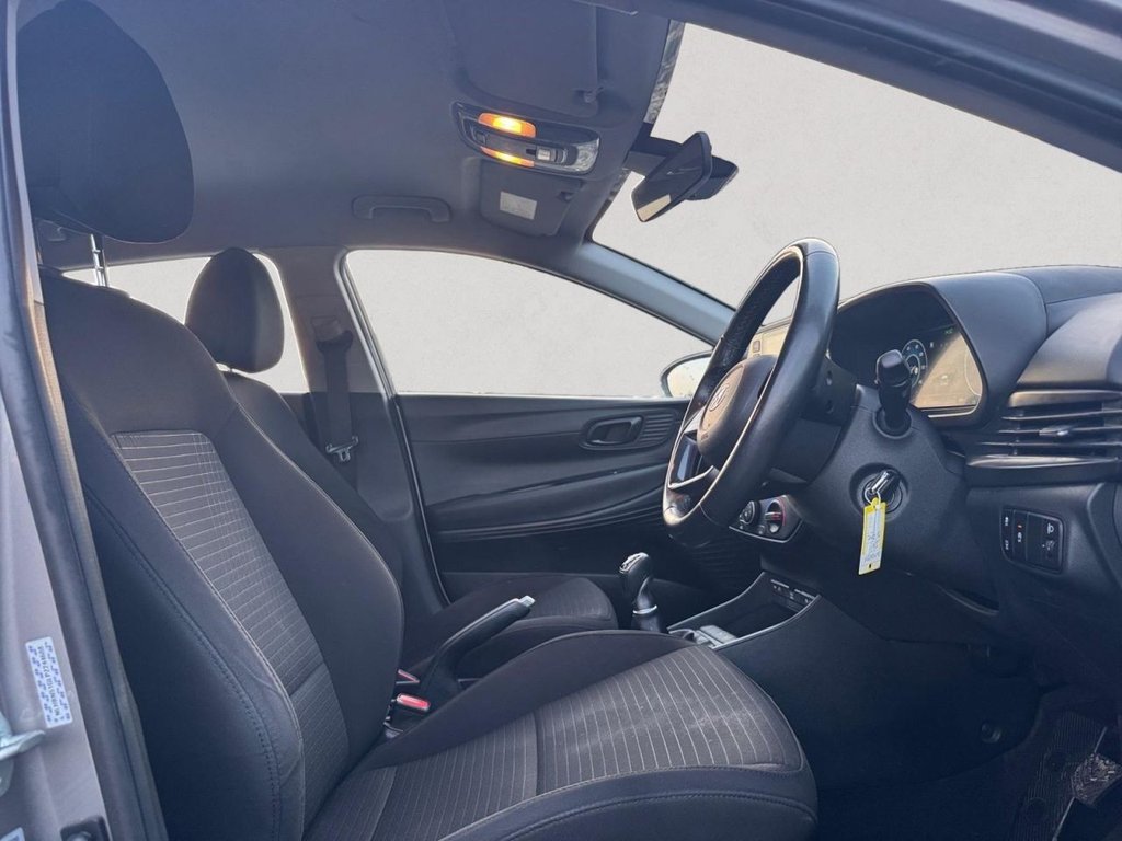 Used Hyundai i20 2023 for sale - 77685255: Photo 12