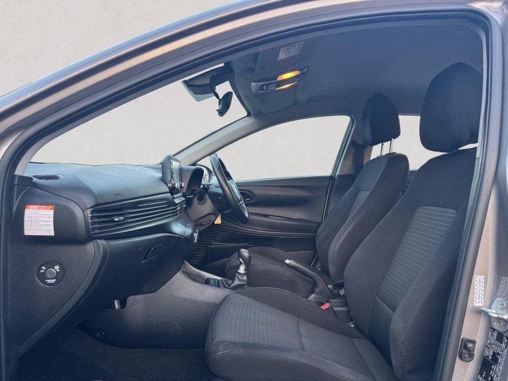 Used Hyundai i20 2023 for sale - 77685255: Photo 13