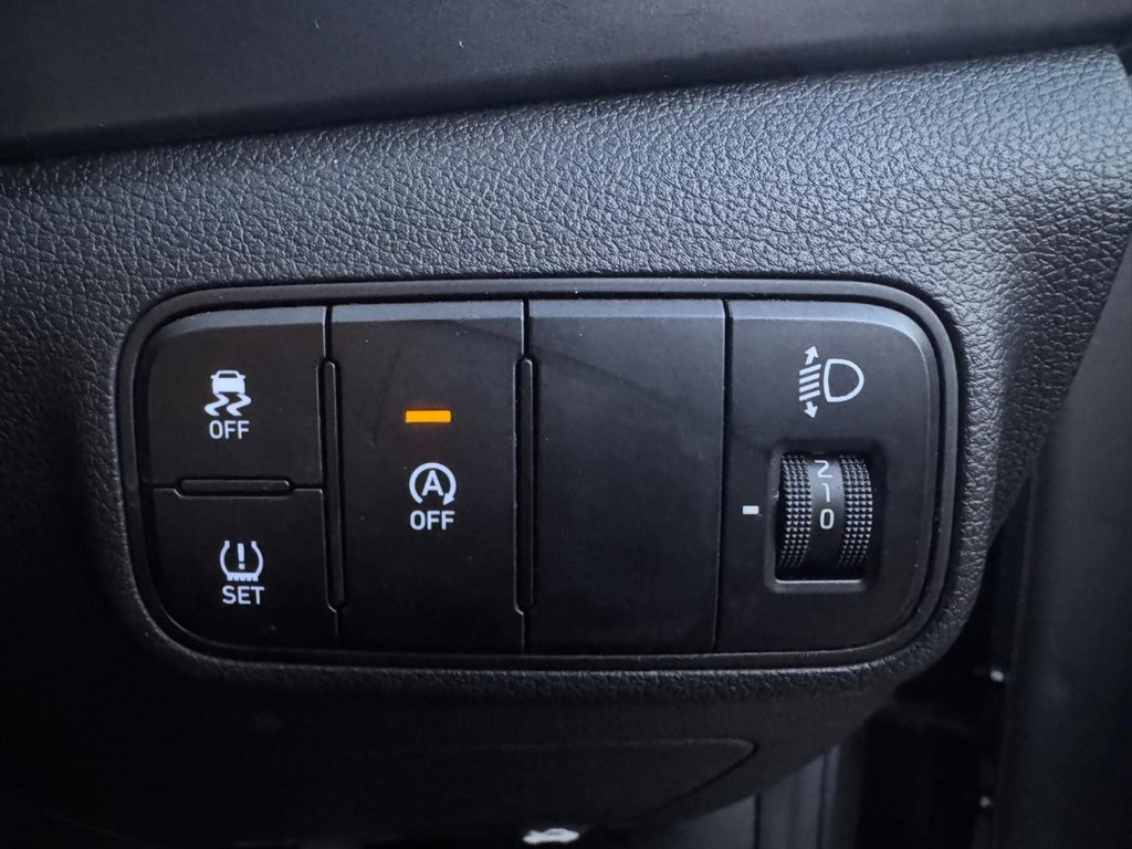 Used Hyundai i20 2023 for sale - 77685255: Photo 24