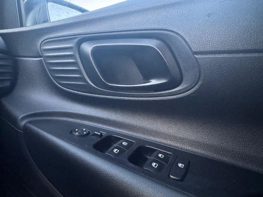 Used Hyundai i20 2023 for sale - 77685255: Photo 27