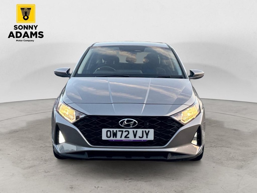 Used Hyundai i20 2023 for sale - 77685255: Photo 3