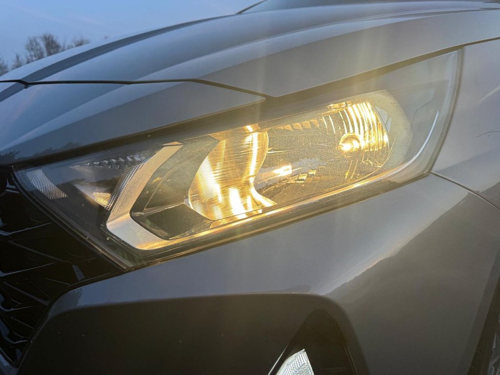 Used Hyundai i20 2023 for sale - 77685255: Photo 34