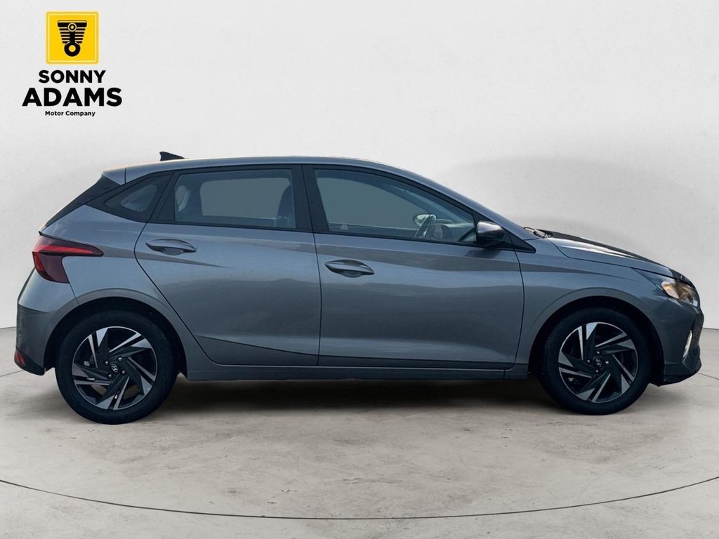 Used Hyundai i20 2023 for sale - 77685255: Photo 4