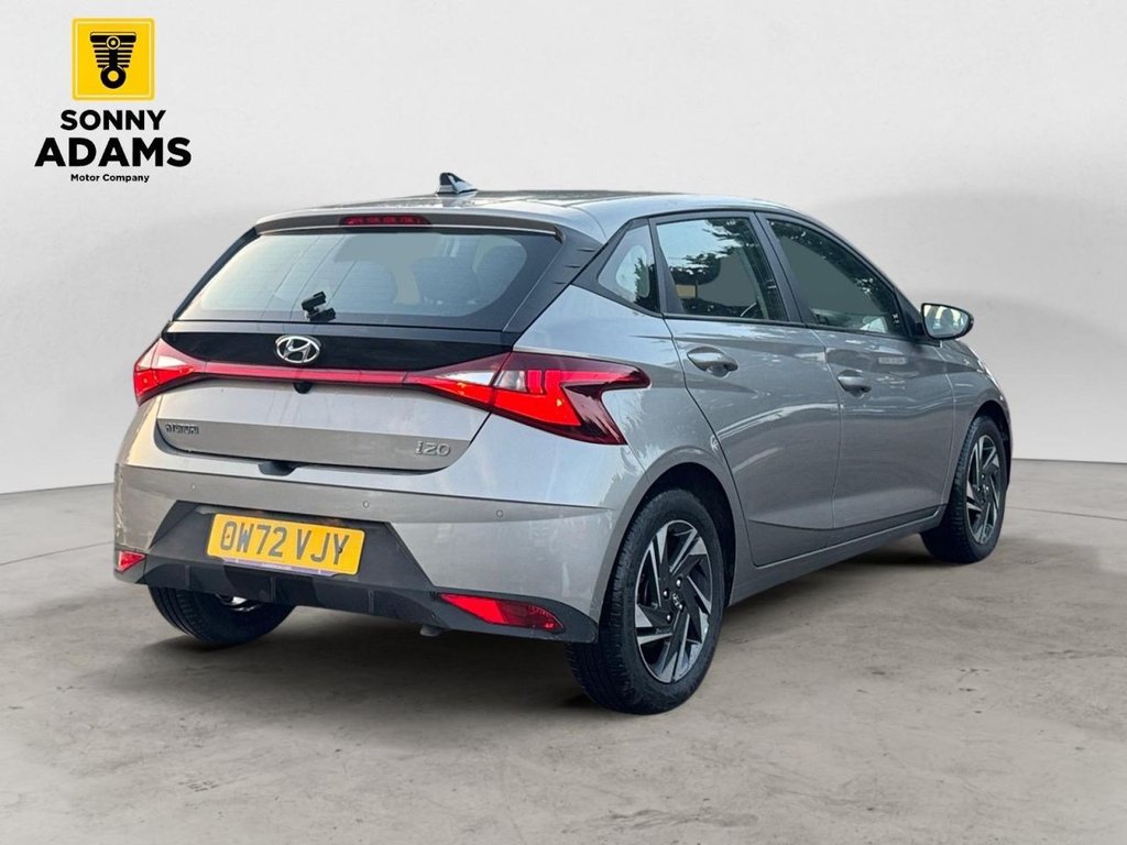 Used Hyundai i20 2023 for sale - 77685255: Photo 5