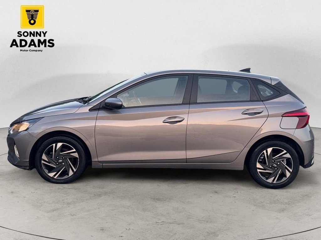 Used Hyundai i20 2023 for sale - 77685255: Photo 8