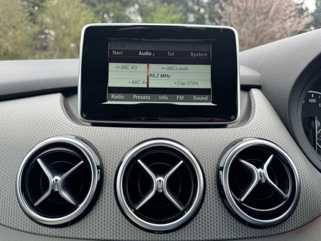 Used Mercedes-Benz B Class 2014 for sale - 78036310: Photo 26