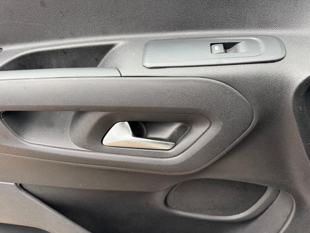 Used Vauxhall Combo Life 2020 for sale - 77697903: Photo 30