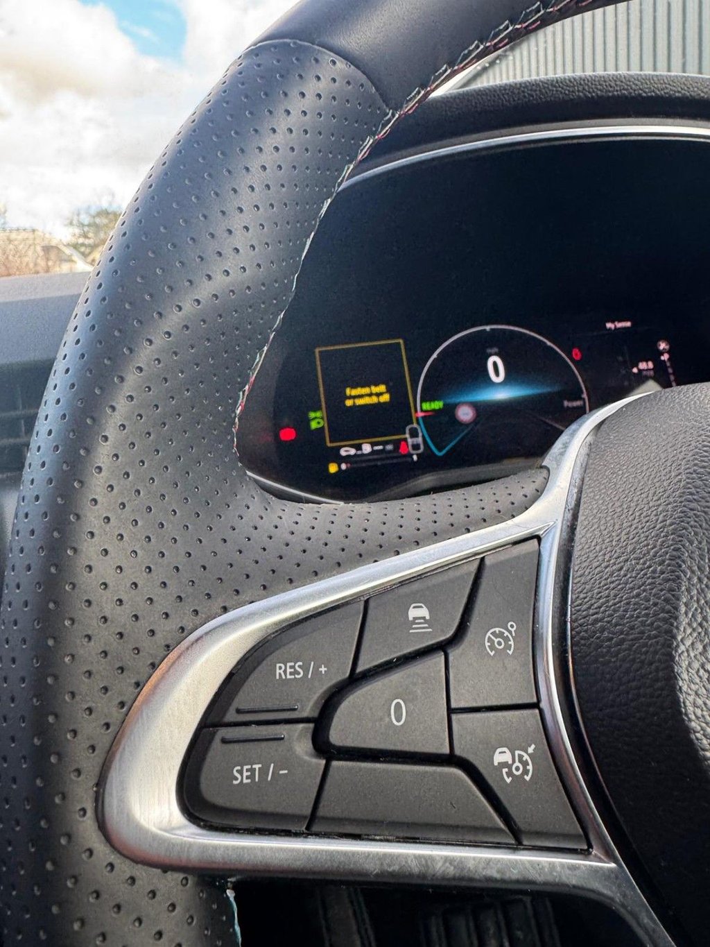 Used Renault Clio 2023 for sale - 77369083: Photo 17