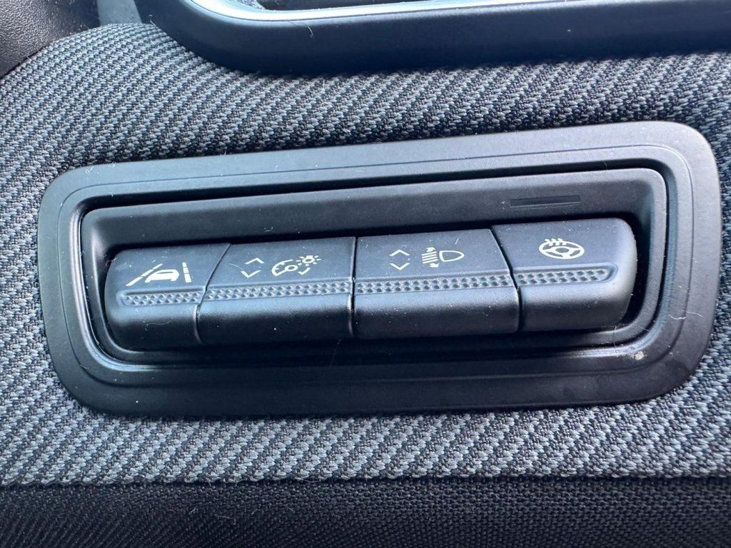 Used Renault Clio 2023 for sale - 77369083: Photo 27