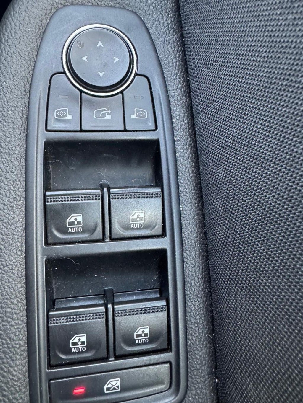 Used Renault Clio 2023 for sale - 77369083: Photo 34