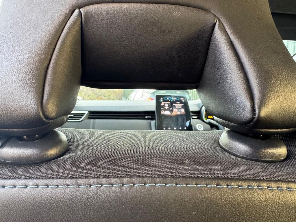 Used Renault Clio 2023 for sale - 77369083: Photo 42