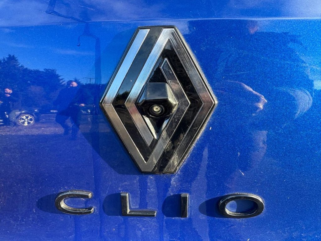 Used Renault Clio 2023 for sale - 77369083: Photo 46