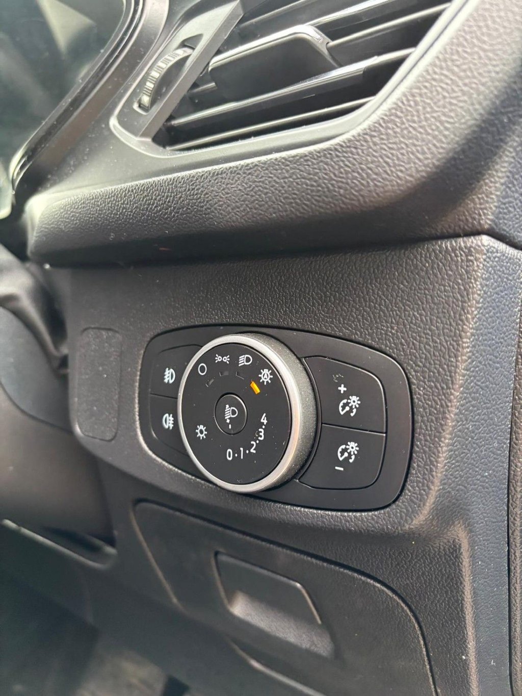 Used Ford Focus 2020 for sale - 77369295: Photo 29