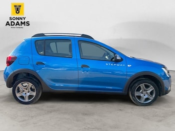 Used Dacia Sandero Stepway 2019 for sale - 79323291: Photo