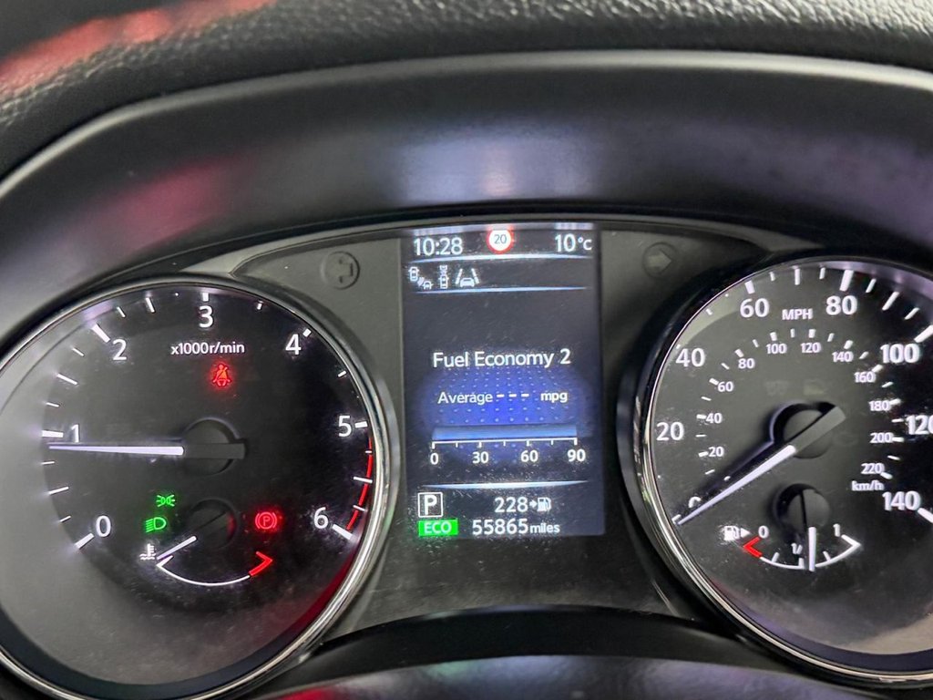 Used Nissan Qashqai 2017 for sale - 77879925: Photo 24