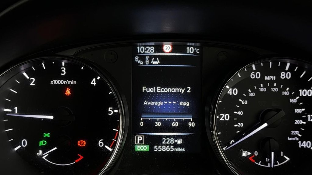 Used Nissan Qashqai 2017 for sale - 77879925: Photo 25