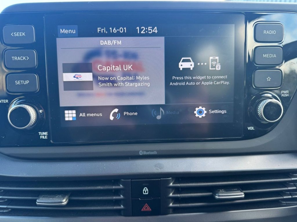 Used Hyundai i20 2022 for sale - 77668931: Photo 31