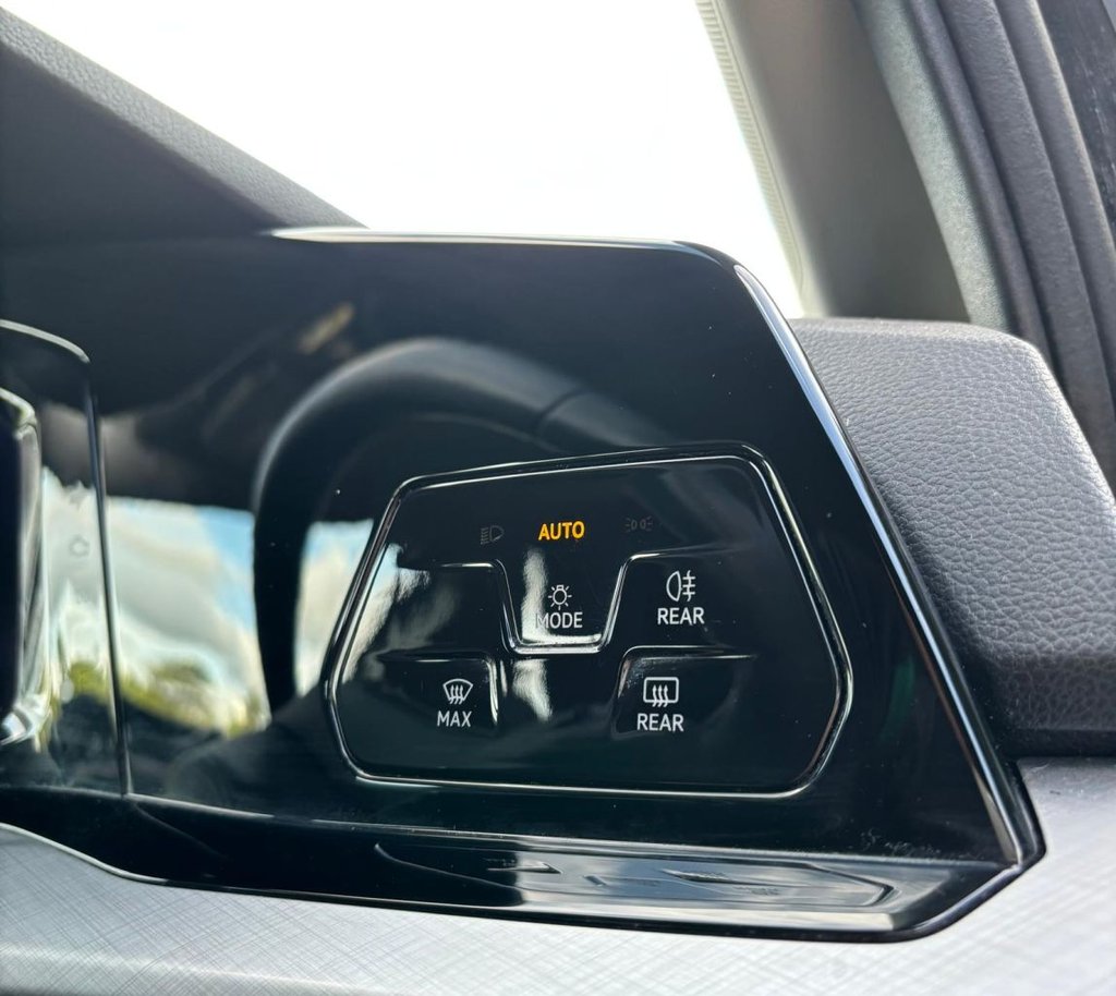 Used Volkswagen Golf 2024 for sale - 77369297: Photo 34