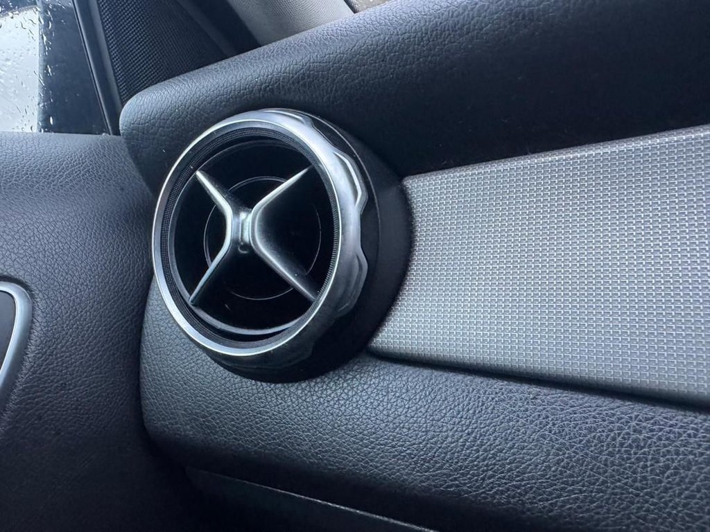 Used Mercedes-Benz GLA 2019 for sale - 77708734: Photo 36